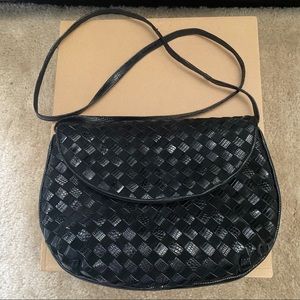 Authenticated Bottega Veneta Shoulderbag/Clutch